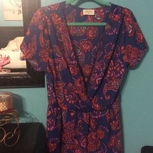 Deep V blue/coral jumper